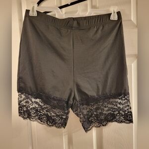 SHEIN Black Lace Trim Shorts Size 1x Great For Under Dresses/skirts New